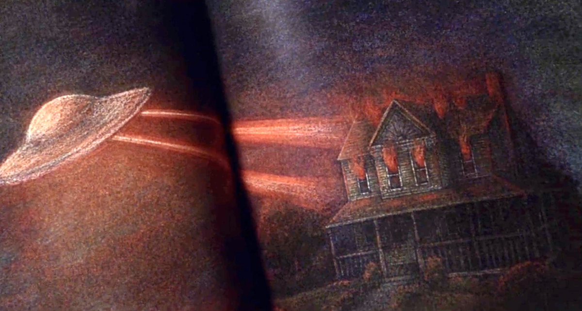 spooky_tuesday's tweet photo. The Hess family from #Signs2002 thought this looked like their house. I kinda think it looks like the house from #Nope2022 ๐ธ๐ https://t.co/Wguxe1Z6sm