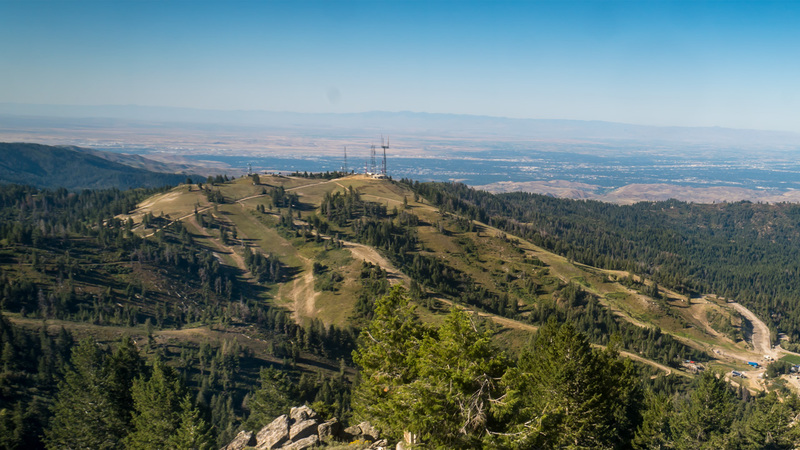 NWSBoise's tweet photo. 🌞 It's a beautiful day from the top of @BOGUSBASIN! Today is looking like the last 90+ degree day for the rest of the summer, so enjoy it while you can! #idwx #orwx https://t.co/N4GBFJyC3S