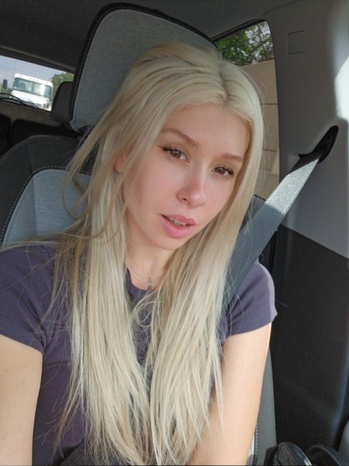 Anna Kovachenko 📍Las Vegas 🇺🇦 - Who from Bridgewater, New Jersey can help me to take something from Best Buy and shipped to me? #NewJersey https://t.co/wjA60dYqDU