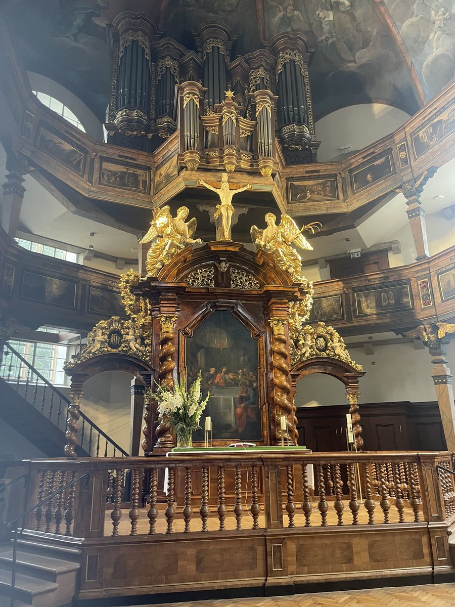 BlondesCruise's tweet photo. Another day, another town on the Rhine. Today it’s the medieval cathedral town of Sperger. Now it’s back on board AmaLucia for a lemon drop
Martini before dinner. -#rivercruise @AmaWaterways #rhein #presstrip #ad https://t.co/cbeCkoiite