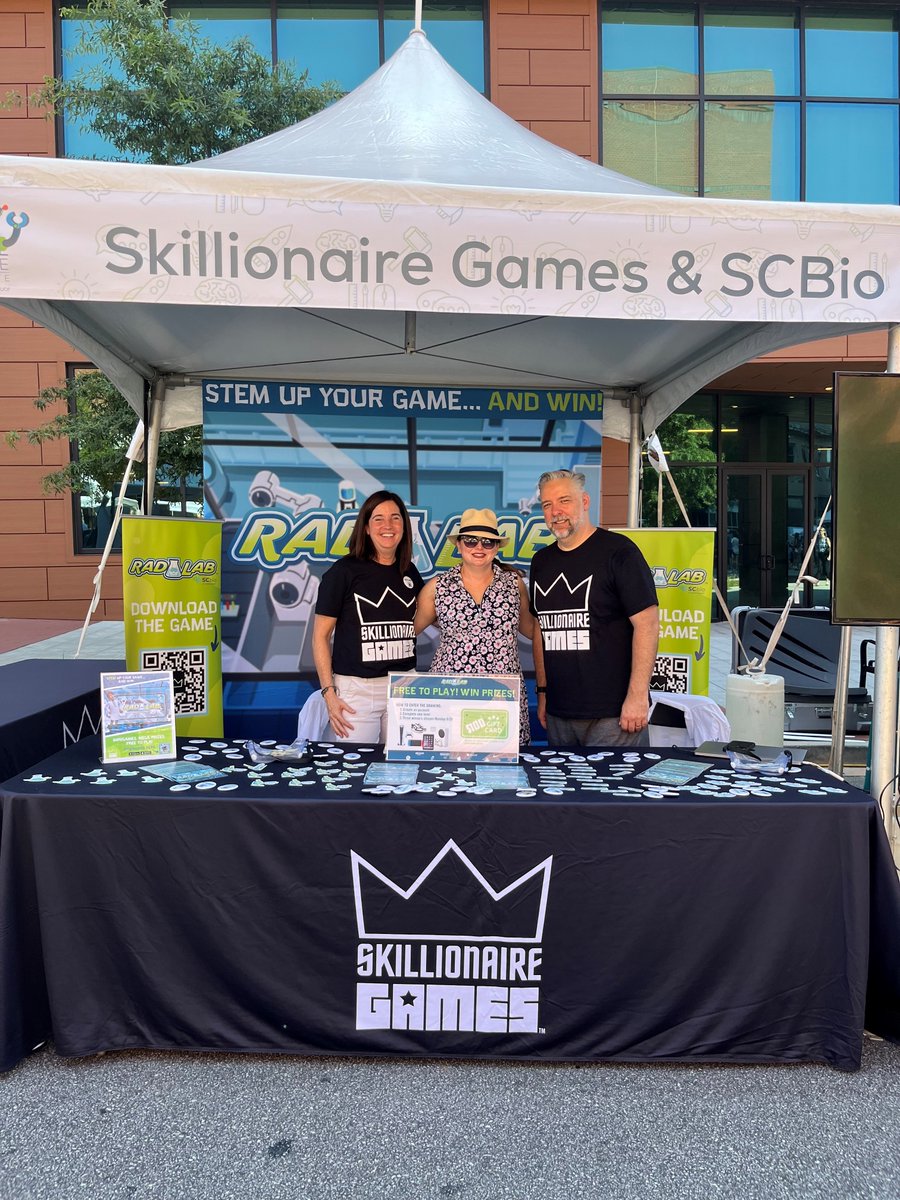 SCBiotech's tweet photo. On Saturday, @SCBiotech and @skillsgapp braved the heat to promote #RadLabSC to students and families at Greenville's iMAGINE STEAM festival. #RadLab is SC's #lifesciences career-pathways mobile gaming app. Learn more about RadLab: https://t.co/tis2aVYMlo https://t.co/RSUwEReqtE