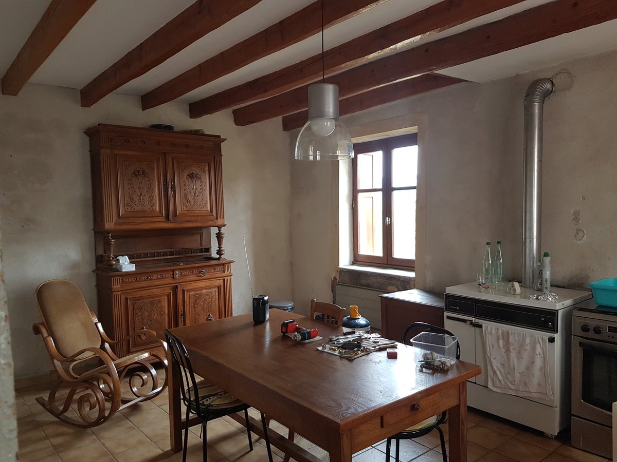 japille's tweet photo. Avant (samedi), pendant la préparation (dimanche) et après la sous-couche (aujourd'hui) https://t.co/u1NO8IWuHT