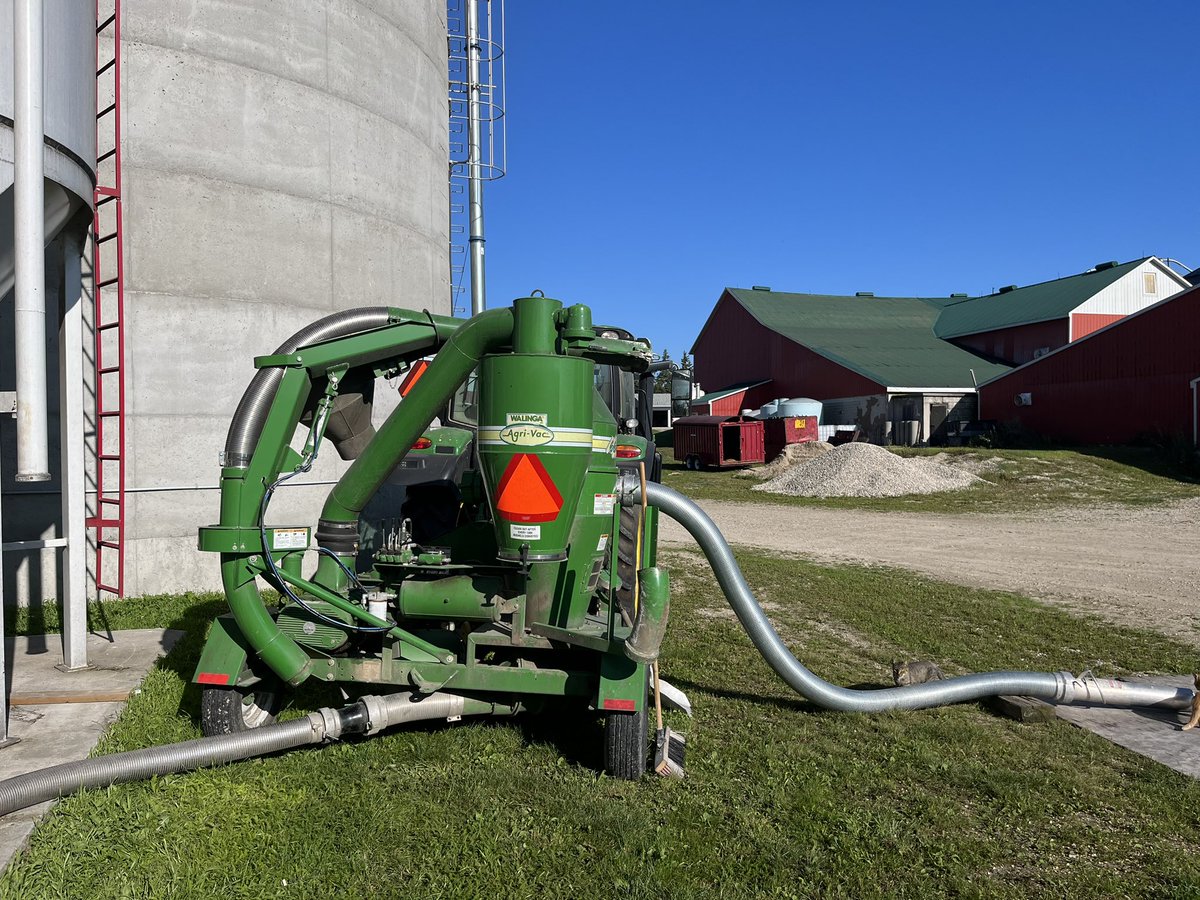 2013 Walinga 6614 Agri Vac for sale, we have owned it from new, has worked very well for us! $25k obo #ontag retweets appreciated