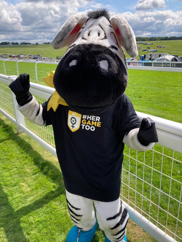 Faye Hackwell tweet media