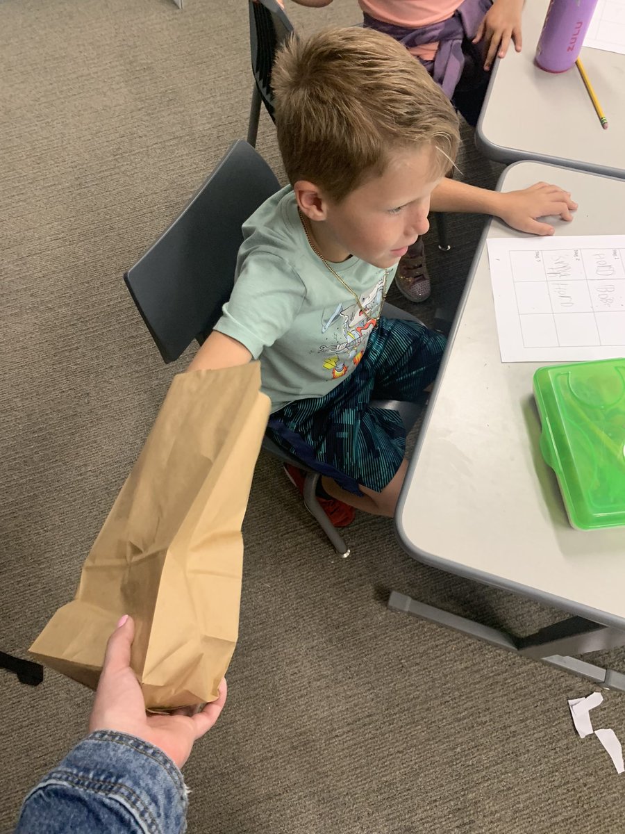 Using our senses and properties of matter to describe the mystery object! #ReevesAchieves #AdventureAwaits #ProsperProud