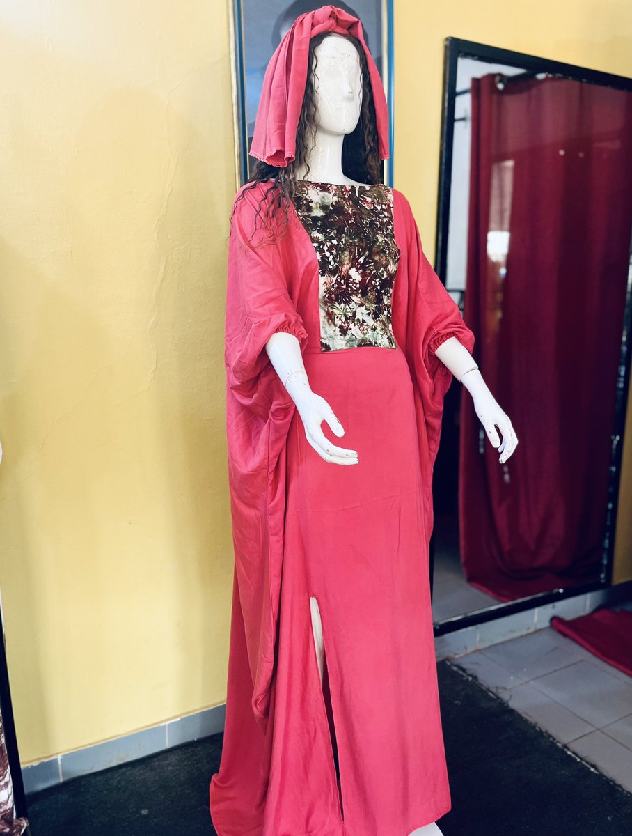 LYAMODE's tweet image. Osez les couleurs!
#lyamodemaisondecouture
#lyamodeboutique
#tradimoderne
#madeinmali🇲🇱