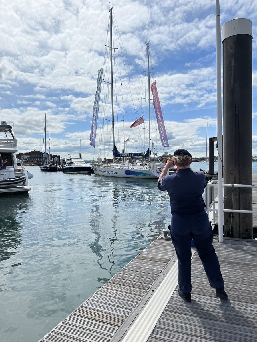 Great to wave 👋 off our members as they start their #adventure on the Solent with <a href="/TallShipsYT/">Tall Ships Youth Trust</a> #challenger1 #challenger3 #girlscan <a href="/RAdmJudeTerry/">Rear Admiral Jude Terry</a> <a href="/GirlguidingSWE/">Girlguiding SWE</a> <a href="/Girlguiding/">Girlguiding</a>