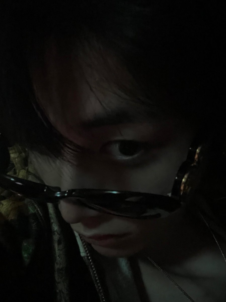 TAESANFILM's tweet photo. #TAESAN weverse update 🌟 https://t.co/gCKOYlIG23