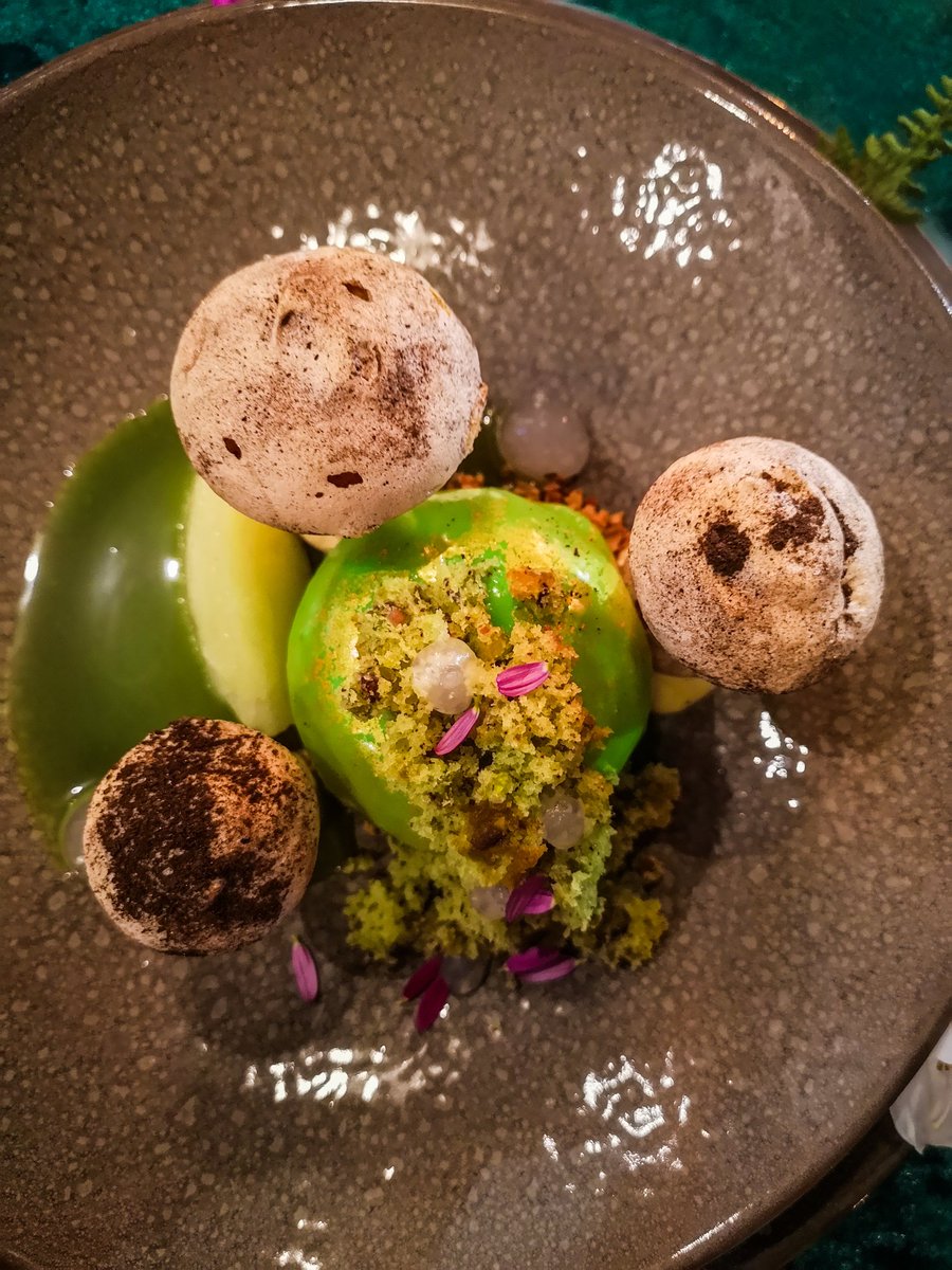 ℝ𝕌ℕ 𝕆ℕ ℂ𝕆𝔽𝔽𝔼𝔼 tweet media