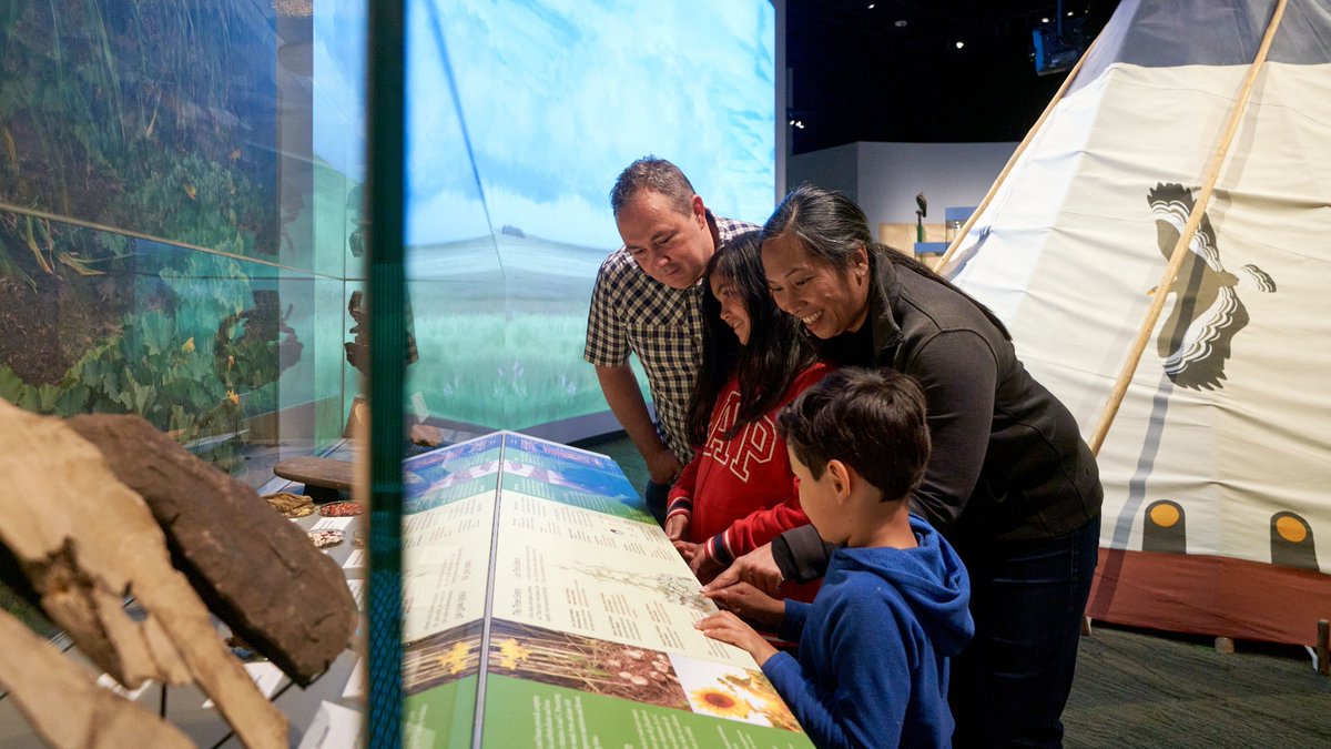 ManitobaMuseum's tweet photo. Join us on First Friday from 5 to 9 pm for free general admission to the Museum Galleries, Planetarium, and Science Gallery. No tickets required.

This is the last weekend to see the feature show 'Worlds of Ice' in the Planetarium! Full Sep. 1 programming: https://t.co/RZ4I1u78sJ https://t.co/ZRG6bEJd4f