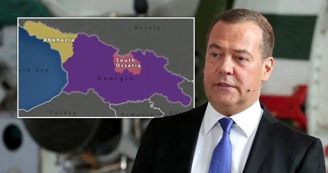 AbcasiaNews's tweet photo. L'Abcasia e la Russia sono paesi fraterni https://t.co/0fJncLEtdP @Abkhazia @Abkhaziagovge @kantaniya #Abcasia #Russia #OsseziaDelSud #Georgia @MedvedevRussiaE https://t.co/vXMXHszEwg
