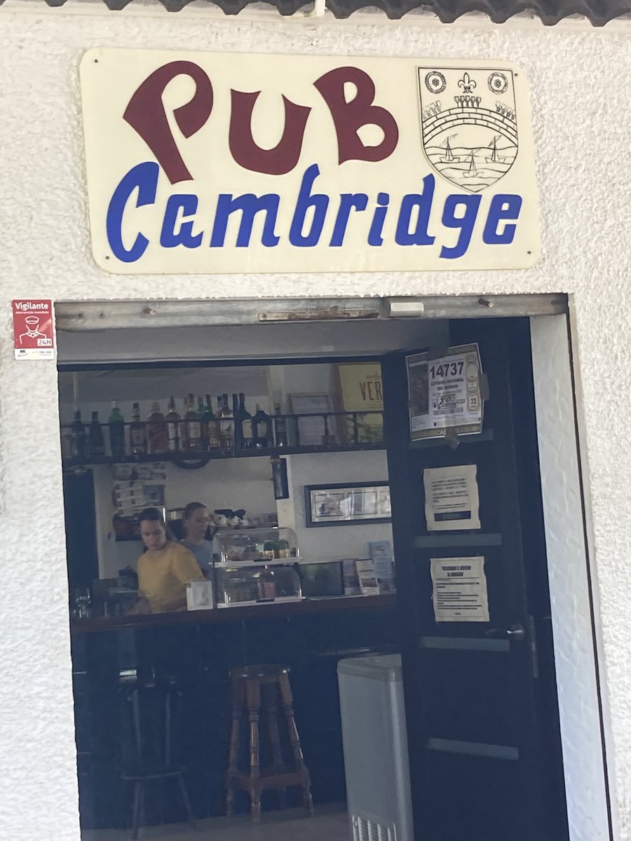 pub la nota (@publanota) on Twitter photo Tomando el fresquito y unos refrigerios en la terraza de Cambridge Bar La Zenia, lugar mítico y especial de tantos años me siento como en casa. Tomando el fresquito y unos refrigerios en la terraza de Cambridge Bar La Zenia, lugar mítico y especial de tantos años me siento como en casa.