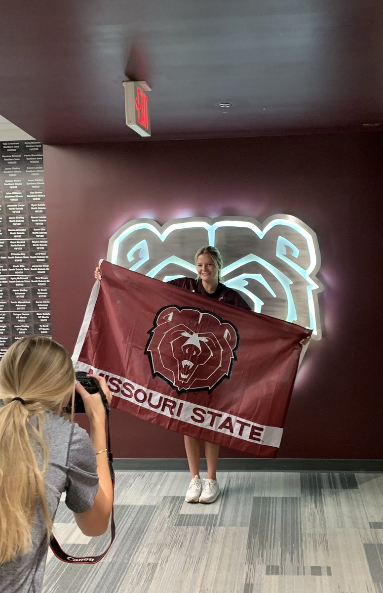 A big thanks to a great weekend visit at @MSUBearsWSoccer got to watch a great game against Oregon and hang out with the players and coaches! #gobears <a href="/CoachKirkNelson/">Kirk Nelson</a>