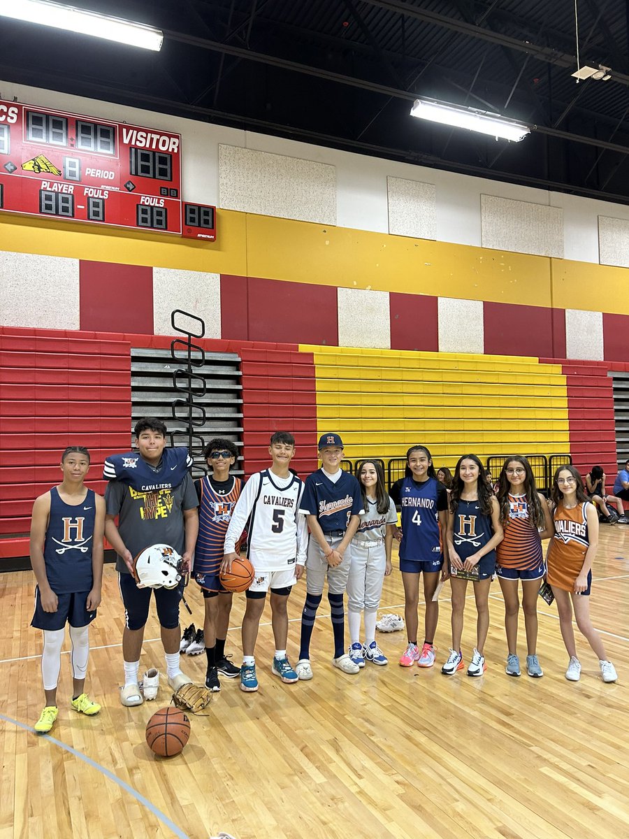 Eddie Lopez (@elopez_hms) on Twitter photo Thank you to <a href="/EDAztecs_HS/">Venessa Betancourt</a> and <a href="/Coach1Martinez/">Frank Martinez</a> for an athletic poster opportunity and taking in some of our Hernando student/athletes. Thank you to <a href="/EDAztecs_HS/">Venessa Betancourt</a> and <a href="/Coach1Martinez/">Frank Martinez</a> for an athletic poster opportunity and taking in some of our Hernando student/athletes.