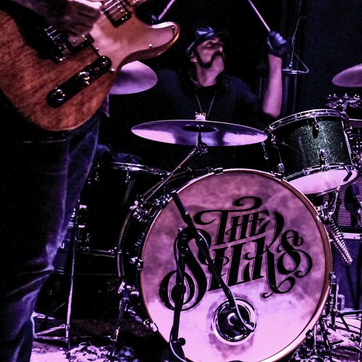 Friday, September 15th! <a href="/themetri/">The MET</a> Let’s blow the doors off! Special Guest #GleasonDrift • <a href="/The_Met_RI/">TheMetRI</a>
#thesilks #themet #pawtucket #providence #RhodeIsland #live #music