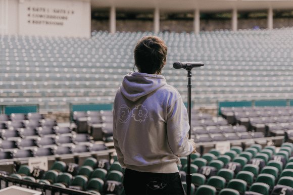 LT91Chile's tweet photo. 💬 | "Siempre fue importante para mí verme genial cuando joven, y siempre disfrutaba usar buena ropa. Puedes pensar que en un lugar como Doncaster, no importa la moda, pero lo que le importa a la gente es que todos quieren verse geniales"

©HypeBeast https://t.co/MWOkethf9e