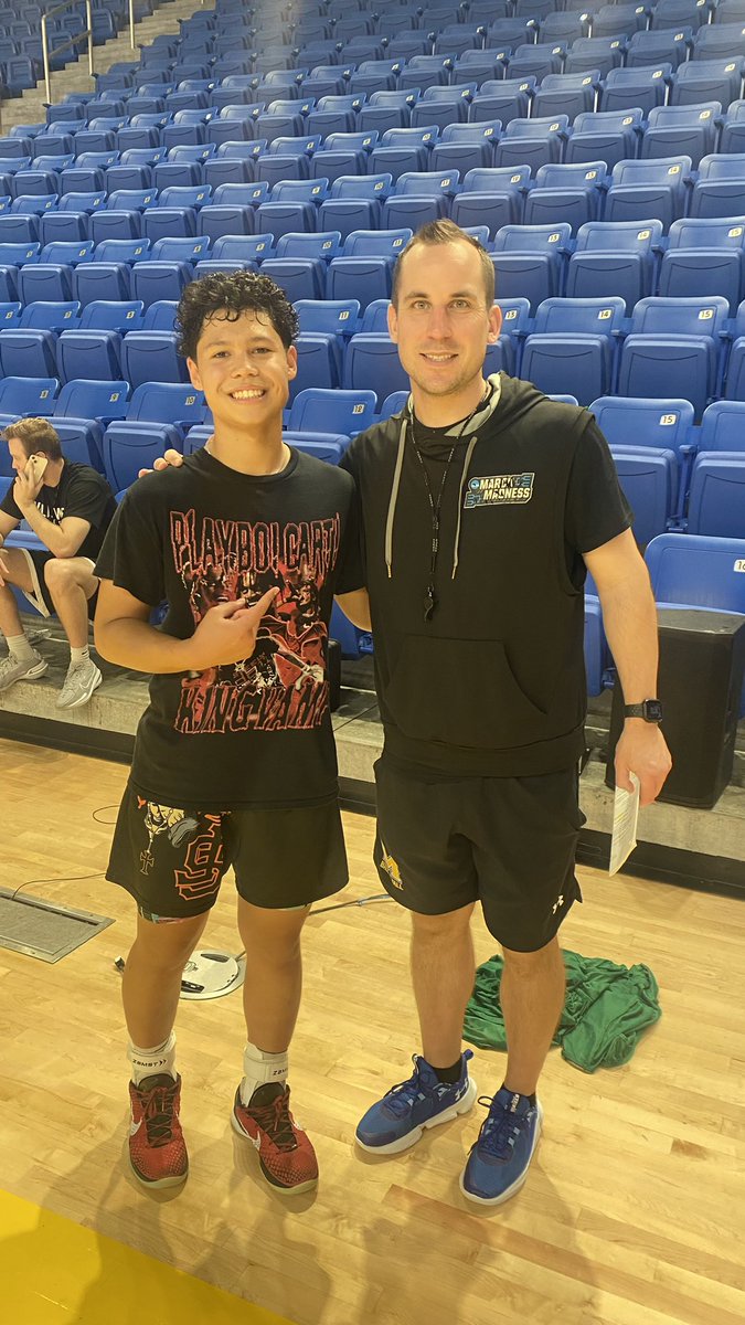 BJ Savoy (@bernard12savoy) on Twitter photo Shout out to <a href="/chambershoops/">Brandon Chambers</a> <a href="/WillWadeCamp337/">Will Wade Summer Camps</a> My son
<a href="/mase2_/">Mason Savoy</a> said your energy knowledge was impressive this wknd. He’s looking to put the tips your gave him to use! See you next Elite Camp! We will definitely be back! Shout out to <a href="/chambershoops/">Brandon Chambers</a> <a href="/WillWadeCamp337/">Will Wade Summer Camps</a> My son
<a href="/mase2_/">Mason Savoy</a> said your energy knowledge was impressive this wknd. He’s looking to put the tips your gave him to use! See you next Elite Camp! We will definitely be back!