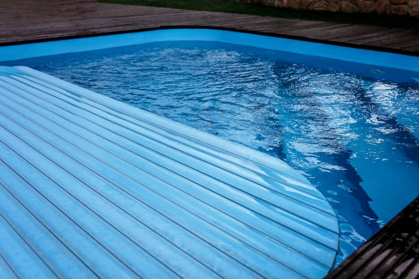 RavePools's tweet image. Automatic pool covers not only save time but also keep the pool clean and safe when not in use. #AutomaticPoolCovers #ConvenienceAndSafety