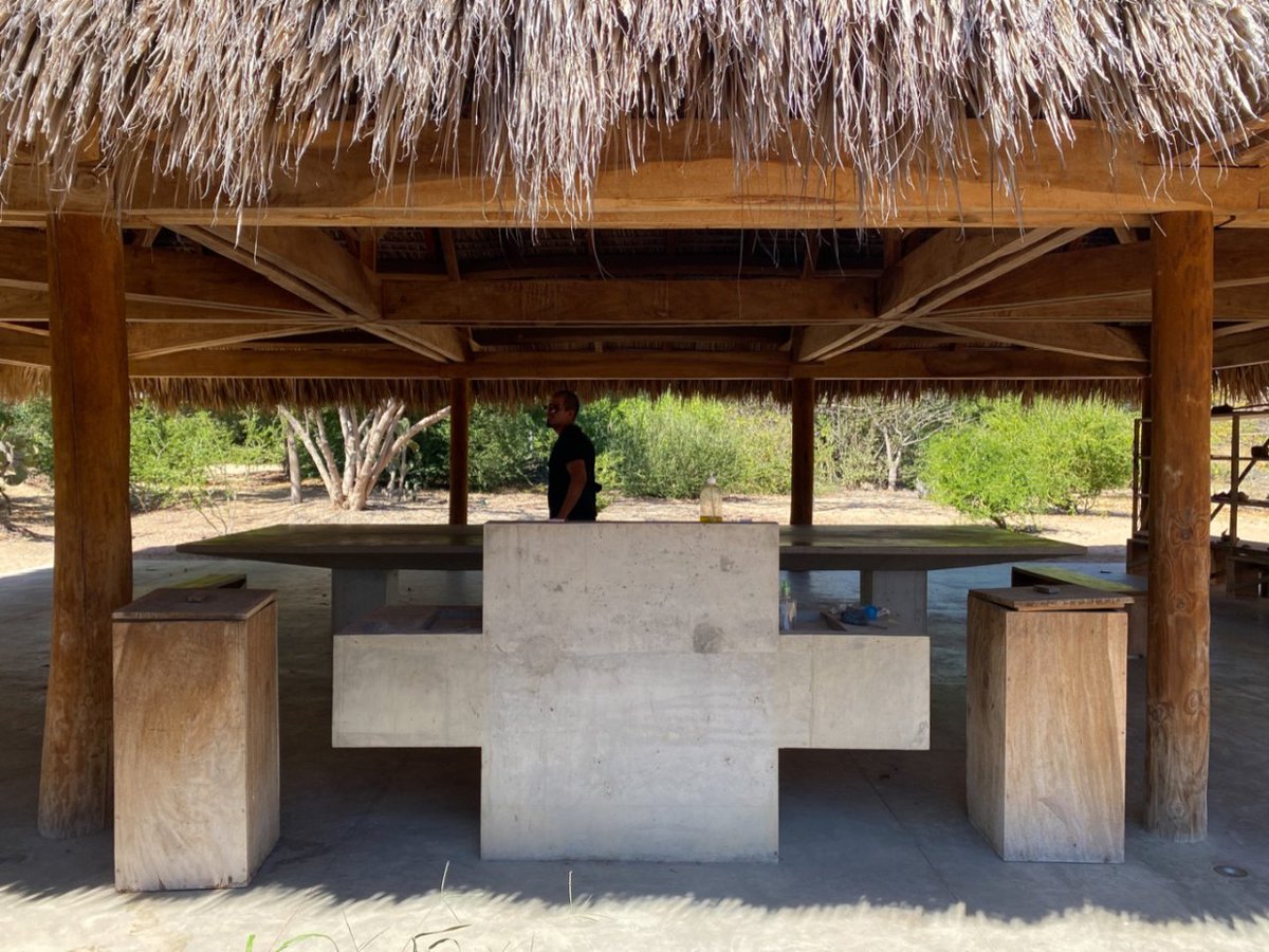 masa y vacío, color y pasión... Last days for inscriptions for the #architecturejourney to #mexico (Dec 8-20th, 2023)! Check the website for loads of photos &amp; info, a preliminary schedule and inscription modalities. Photo: <a href="/sizavieira/">Álvaro</a>, pabellón de barro <a href="/casawabi/">Casa Wabi</a> © Jao Smet