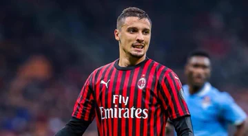 ⚽️Fenerbahçe'de teknik direktör İsmail Kartal'ın transferini özellikle istediği Rade Krunic, Milan'da kalıyor. 

#Fenerbahce #ismailkartal #RadeKrunic #Milan #Transfers #TransferNews #bahis #denemebonusu #casino #freespin #bonus #slot #freebet #bahiscent #spor #maxwin