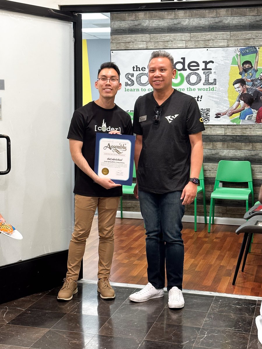 SupKarenSpiegel's tweet image. We celebrated the Grand Opening of Silicon Valley's #1 after-school coding program, The Coder School, now in Corona! 🎉 Thanks to our District Two team & @Corona_Chamber for making it happen.
#Corona #TheCoderSchool #CoronaChamber #GrandOpening #SecondDistrictStrong