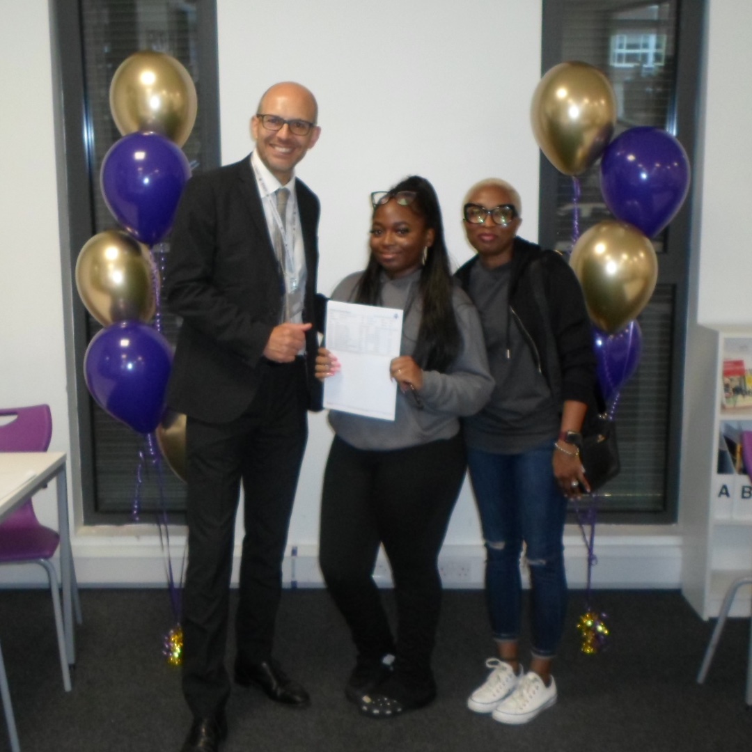 BecketKeys's tweet photo. Congratulations to Eniola (and proud mum!) on her superb results. Eniola got all 7s, 8s and 9s in her GCSEs and is staying at Becket Keys to study Biology, Chemistry and Mathematics or Psychology. #FaithInLearning https://t.co/gLUfHcGzmg