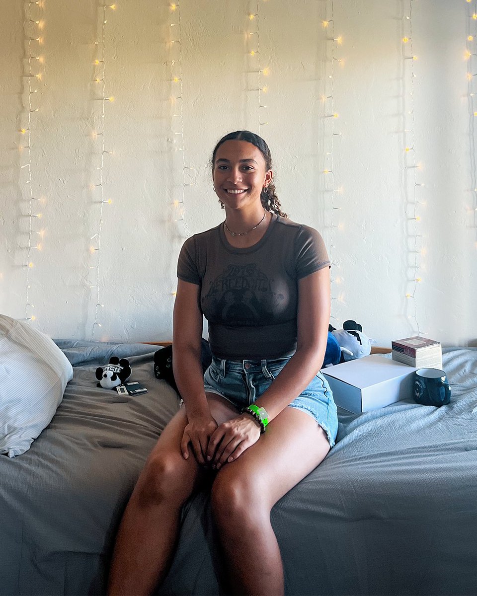 USDSoftball's tweet image. Our freshies are all moved in 💙

#GoToreros #TimeToRise