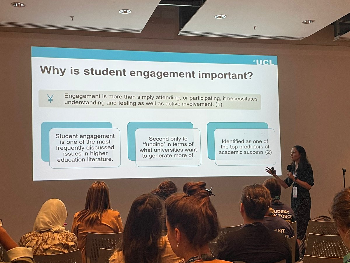 What a great day at my first #AMEE2023 Great to present my research on Student Engagement in study skills support. Sparking so many fascinating conversations.