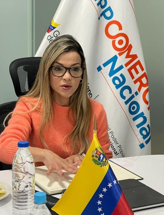 He designado a Dheliz Álvarez como nueva Ministra del Poder Popular de Comercio Nacional para que siga construyendo circuitos virtuosos de avances y recuperación paulatina de los diversos sectores de la economía de la Patria. ¡Todo Mi Apoyo!