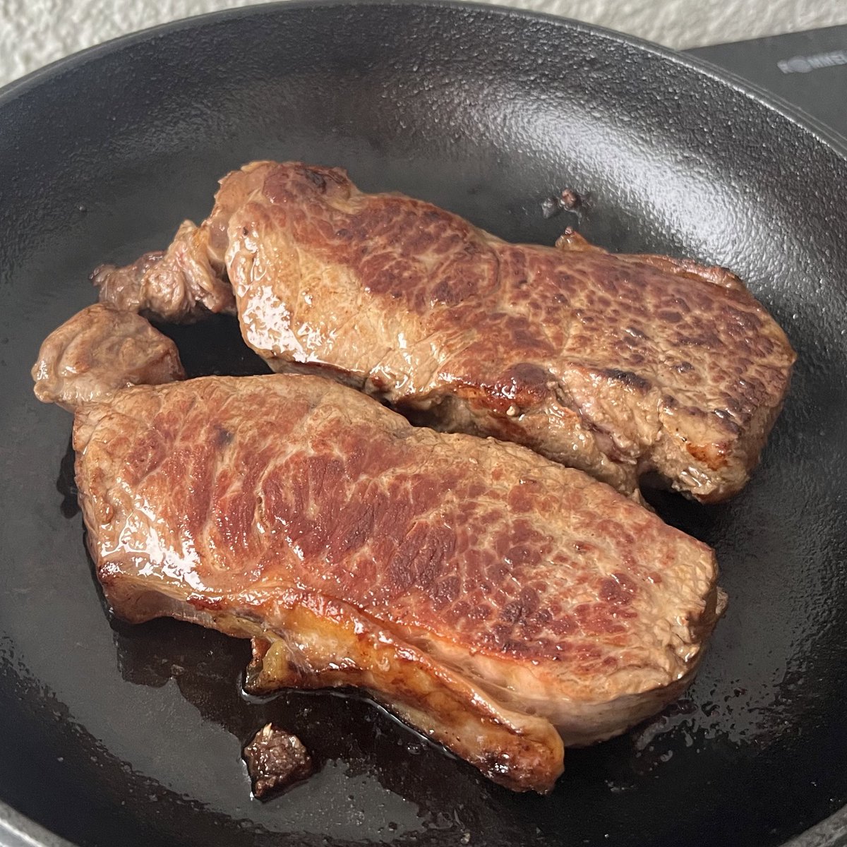 𝔐𝔯.ℜ𝔢𝔡 🌶️ tweet media