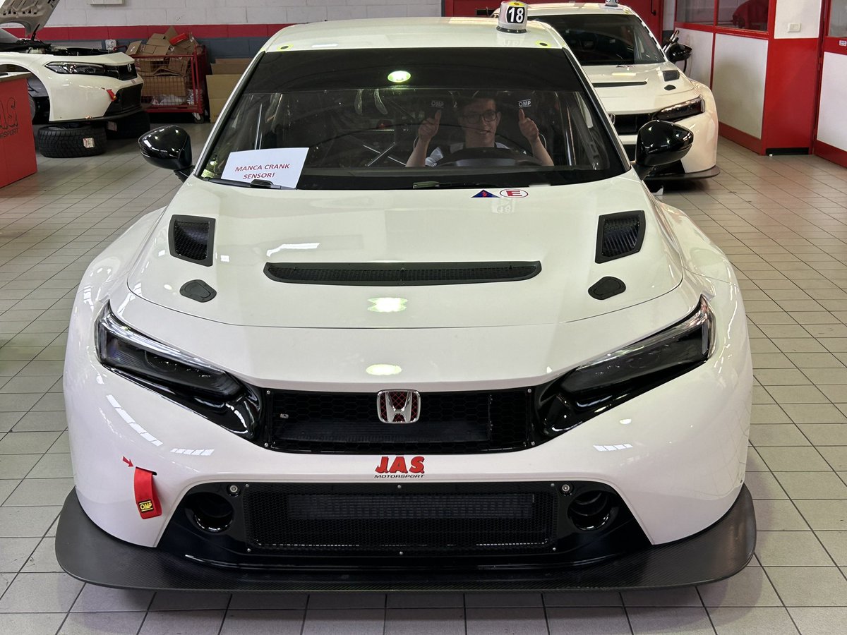 Bert Taylor tweet media