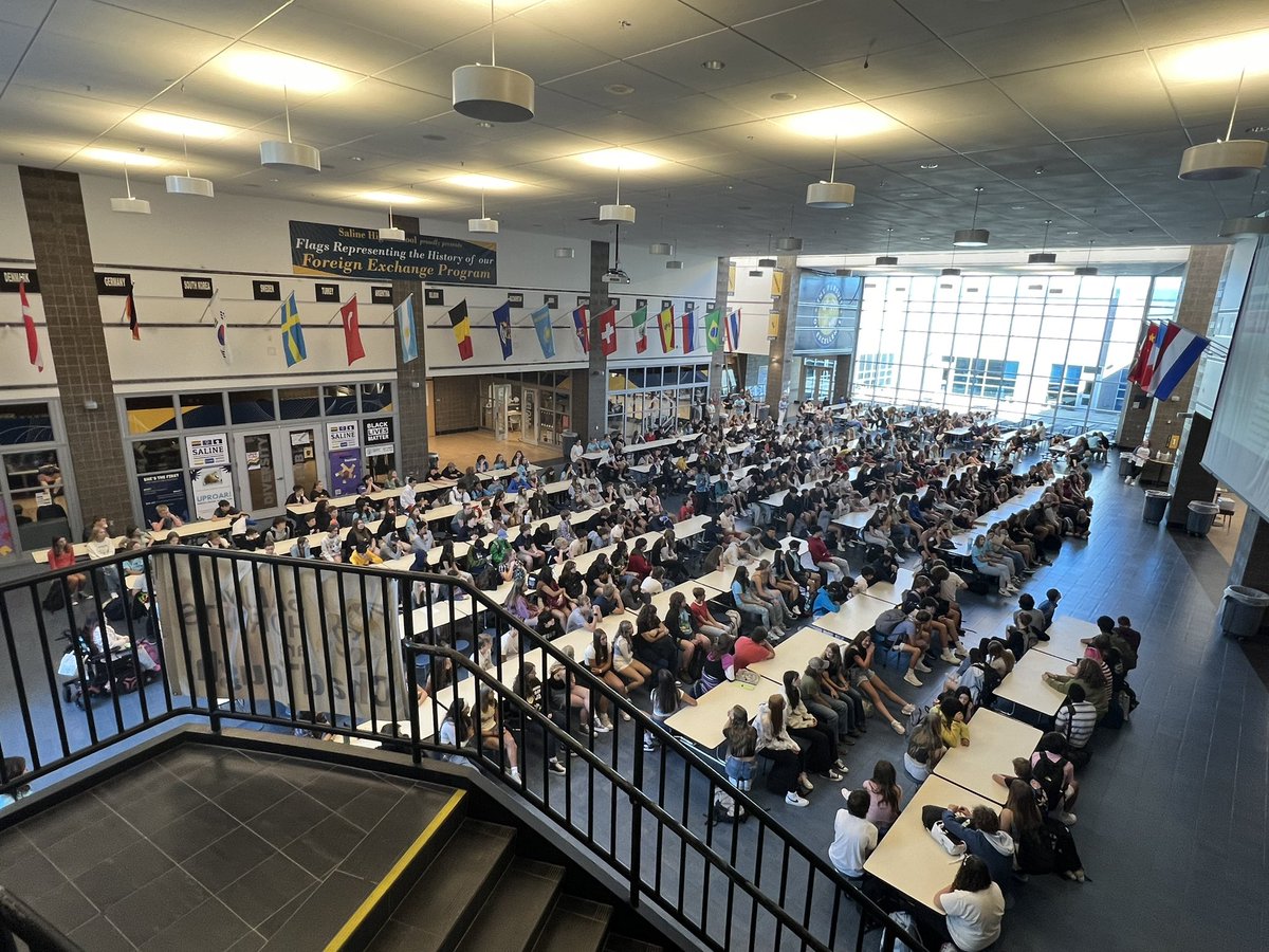 Today’s 9th grade class meeting during Hornet Time went very well - we are excited for the Class of 2027 to finally be here! 

<a href="/TheresaStager/">Theresa Stager</a> <a href="/deneenm12/">Musetta Deneen</a> <a href="/JamesRafko/">James Rafko</a> <a href="/JenBarnard11/">Jen Barnard</a> @Tpalka5