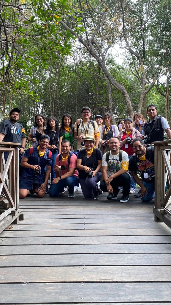 <a href="/instaguayaquil/">InstaGuayaquil</a> <a href="/PHEcuador/">Parque Histórico Samborondón</a> <a href="/fotografosecu/">Aso. Fotógrafos Ecuatorianos</a> <a href="/LEXATEC/">Tecnológico LEXA</a> Un honor como siempre compartir con todos los amigos como <a href="/ECpormislentes/">EcuadorPorMisLentes</a> <a href="/Maria_TWIT20/">🇪🇨MarTorres</a> <a href="/MarielaMoncayo/">Mariela Moncayo</a> Francisco Ascencio y Yorch Explorer que precisamente por estas salidas fotográficas hicimos.
#Comunidad_InstaGuayaquil