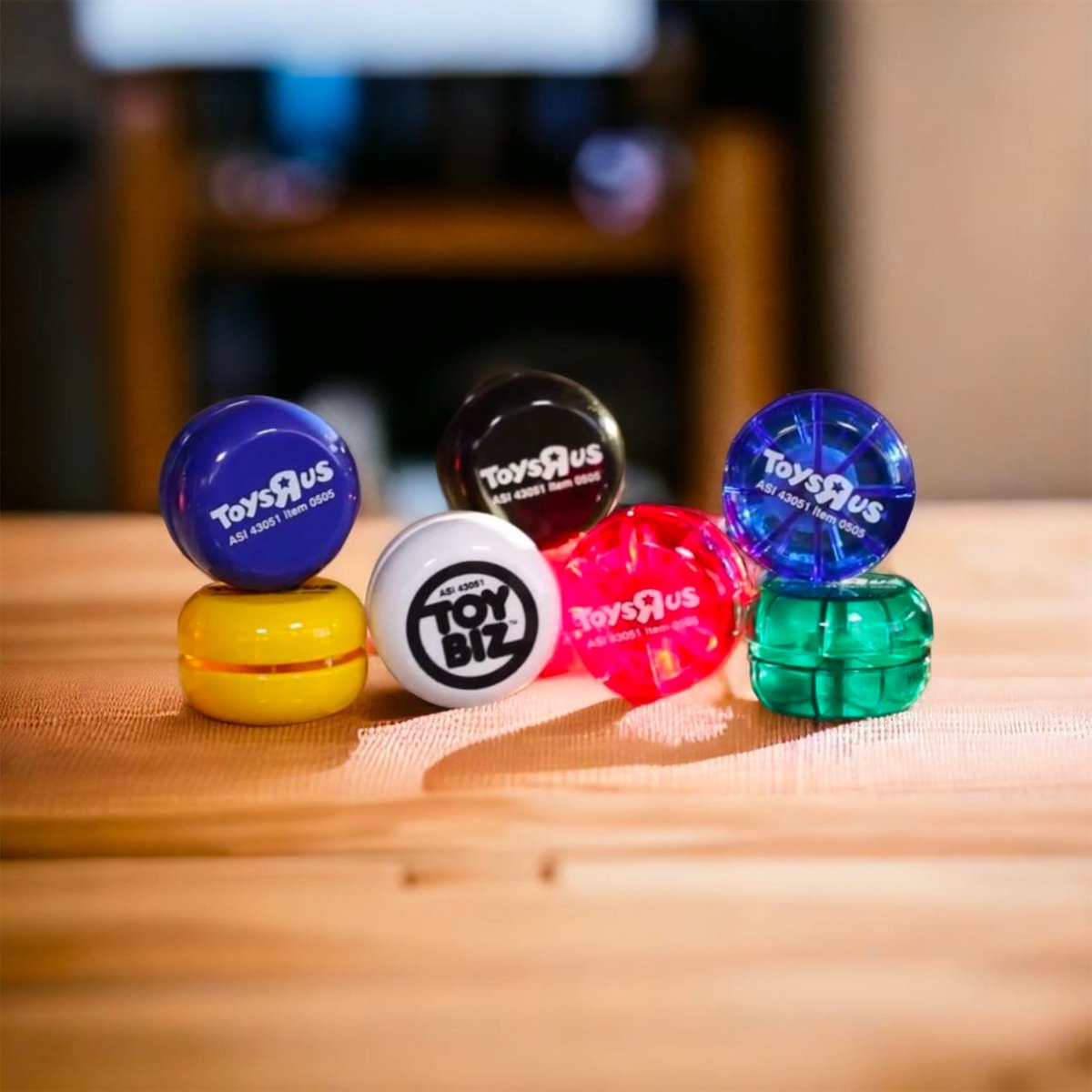 CPSKeystone's tweet image. Yo-yos are a swingin’ good time! Have some fun with your brand using our 0505 Branded Yo-yo 🪀 Available in 8 popular colors and as low as $1.12 (c). Connect for virtuals and samples today!

keystoneline.com/catalog/fun-it…