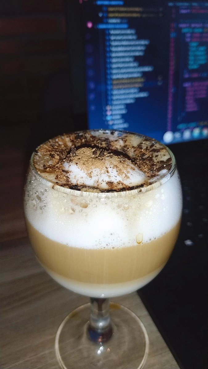 dabacoder's tweet image. Con un buen café ☕ siempre se programa mejor! #CoffeeLover #programmer #backend