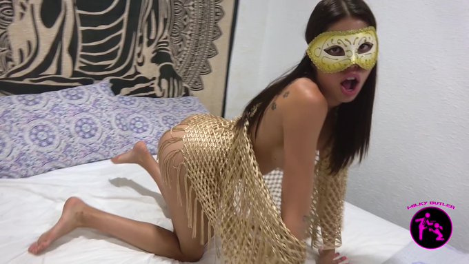 &iquest;Preparados para ver el v&iacute;deo de la "sorpresita" que me di&oacute; mi hijastra @MacarenaLewisof en el dormitorio<a href="/tag/mvsales"class="tags"><span>#mvsales</span></a>