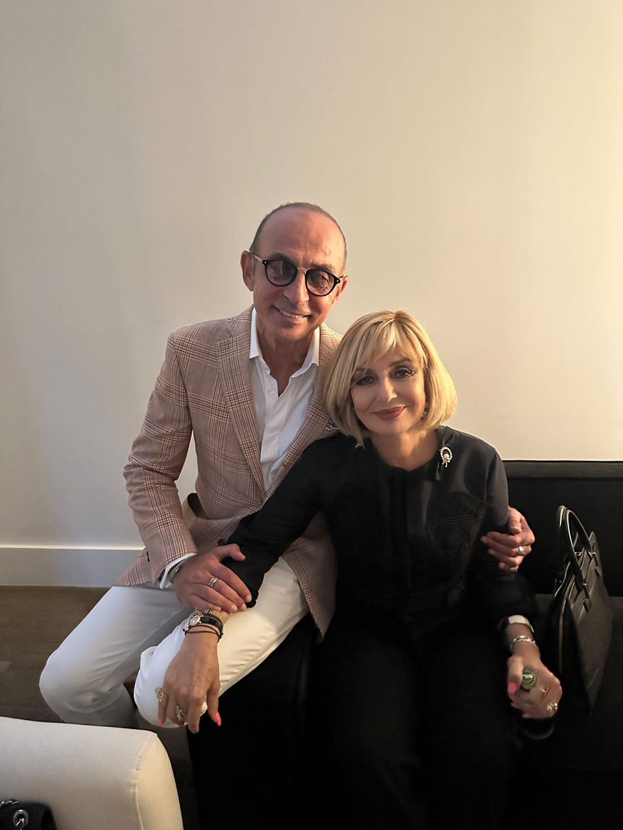 It was a great event last night. And it was so good to see my friend Googoosh. Love her.
@googoosh @maxcomedian @vossoughi_behrouz