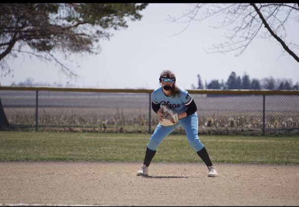Player Spotlight - Abby Armitage - class of 2026

High school - Humboldt 
Favorite position - 2nd base
Favorite color - Purple
Role model - my parents
Future goals - college scholarships 
Favorite show - Amsterdam