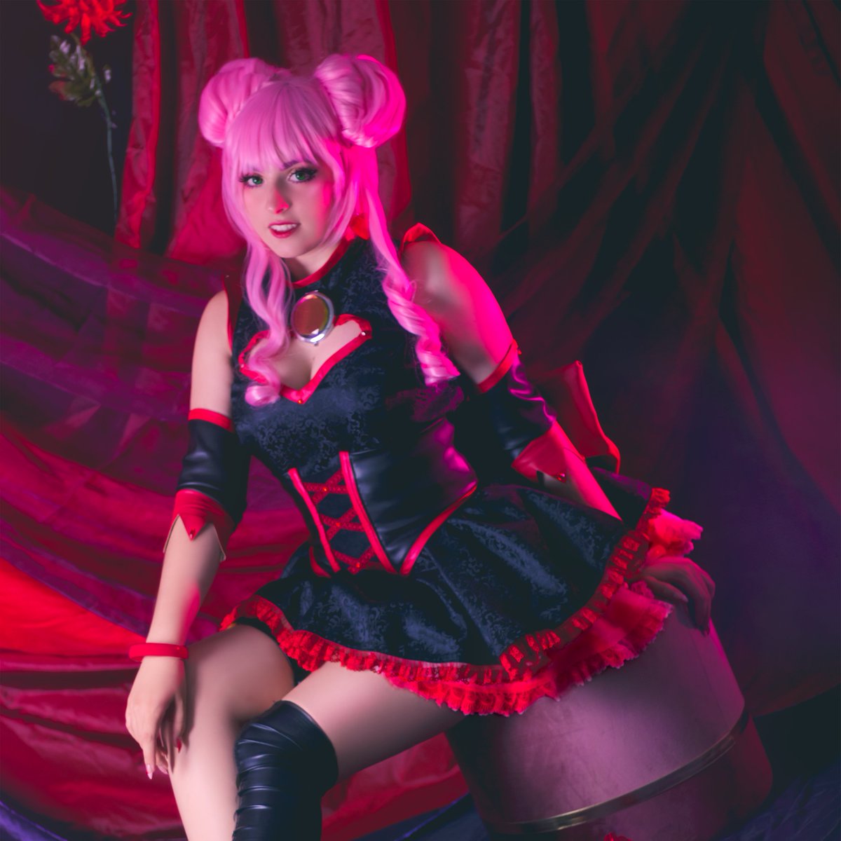 Cosplayer Number #3: <a href="/mina_starliart/">Mina Starliart 🌸</a> 

💰 To vote for <a href="/mina_starliart/">Mina Starliart 🌸</a> have her win $500:

TWITTER
1 Like = 1 Point
1 Comment = 2 Points
1 Retweet = 3 Points

DISCORD
1 Reaction on the last announcement = 2 Points

⏰ Whoever gets the most points in 48 hours will win $500!

🚀 Let