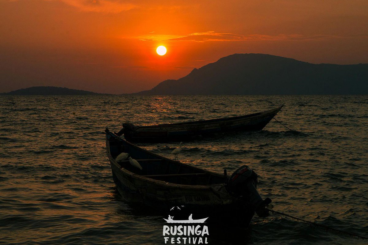 RusingaFestival's tweet photo. "Sunsets are proof that no matter what happens, every day can end beautifully." – Kristen Butler
📷 Anthony Muwasu
#Sunsets #RusingaIsland #RusingaFestival #MagicalViews https://t.co/swVTL5FNp4
