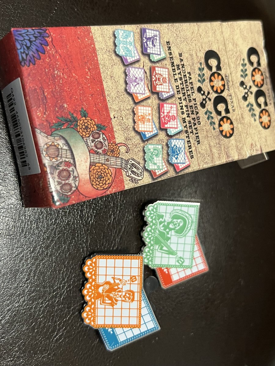 TeriE's tweet photo. Disney Pins #COCO #PIXAR Mystery Box #PapelPicadoFlags #HECTOR #DELACRUZ #disneypinsforsale #disneytradingpins #dayofthedead #mexicanflags #celebration #disneypintrading #ebayfinds #disneypins #blindbox #mysterypins #PixarsCoco #WDW #DLR https://t.co/tV2Thsgeqn #eBay @eBay https://t.co/47jdEEEbES
