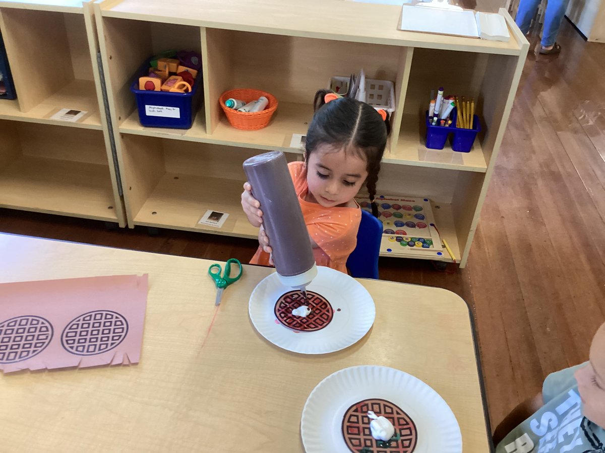 ColusaCOE's tweet photo. Students and staff at our Children's Services preschool sites celebrated "International Waffle Day" on Aug 24.  The children explored sensory play with dough and flour, taste-tested some delicious homemade waffles, and created some fantastic waffle crafts!  @ccoechildren https://t.co/Y6uyVWIaJP