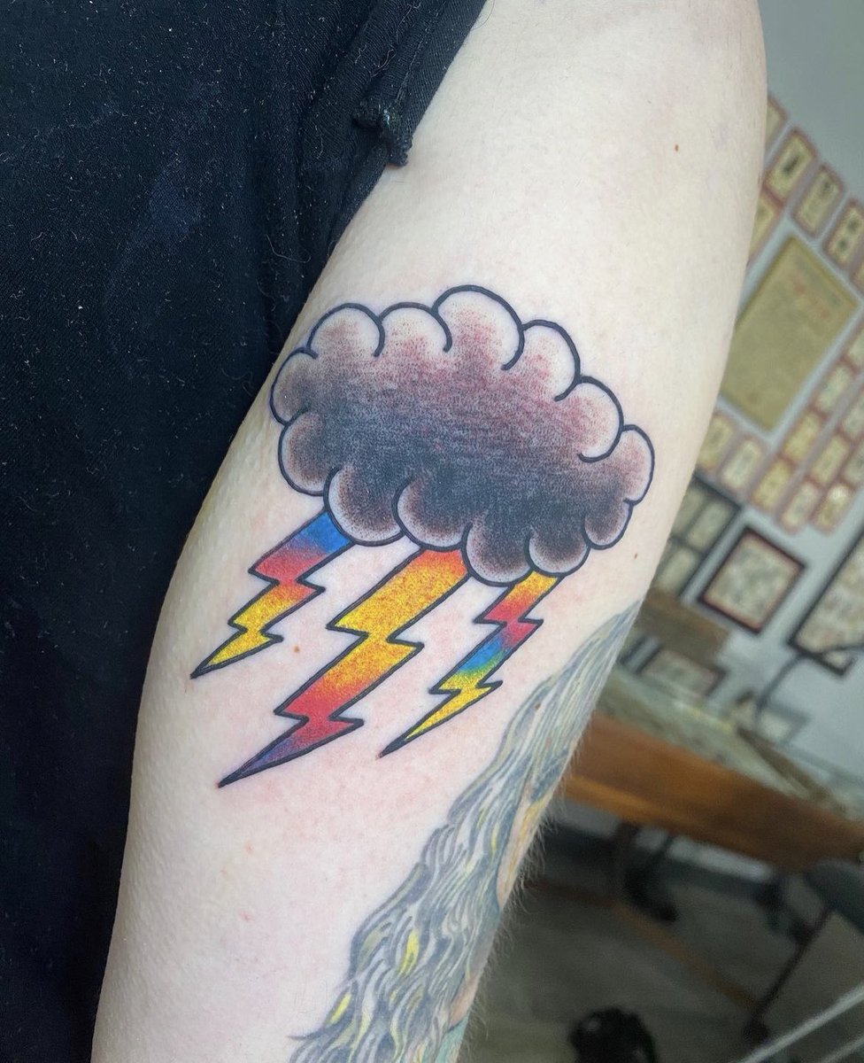 willow 🍉| experienced ego death tweet media