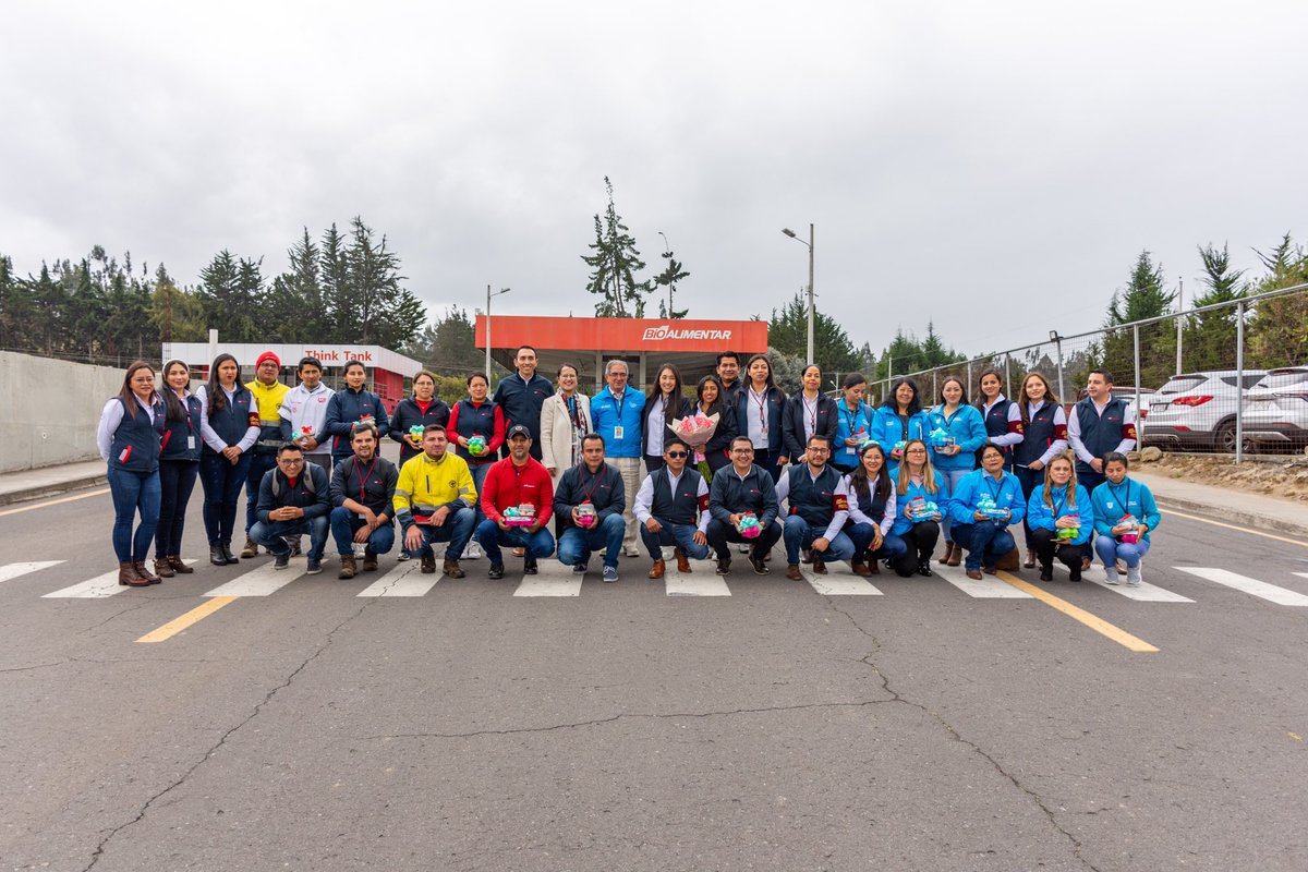 BioalimentarEC's tweet image. Recibimos una certificación re Apoyo a la lactancia materna por parte de @Salud_Ec e inauguramos nuestra sala de lactancia materna. Nos comprometemos con un futuro saludable para todos #ApoyoALaLactanciaMaterna #sostenibilidad