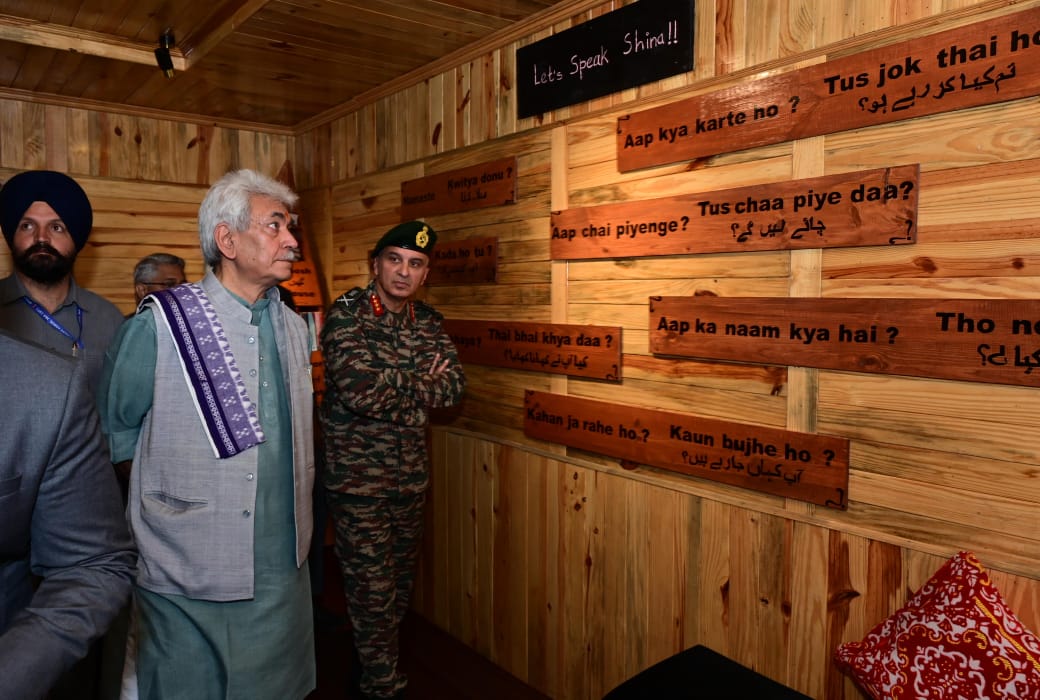 kashsewasangh's tweet photo. A proud moment as India's first museum for Dardis, 'Shinon Meeras,' unfolds the captivating journey of Shina culture, languages, and the Gurezi way of life. An alluring destination for offbeat travelers, ready to explore the hidden gems of India. #CulturalHeritage #GSPFP #kashmirsewasangh🙌🇮🇳
@PMOIndia
@HMOIndia
@OfficeOfLGJandK