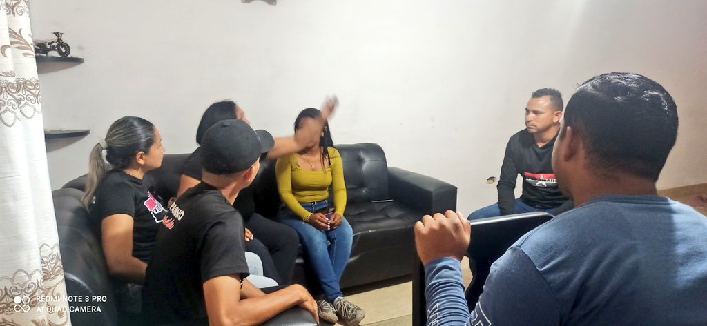 Estructura Tupamaro se reúne para hacer la Planificación de producción para el próximo trimestre 2023
#ConMaduroMasCerca
#FormacionProductivaMRT
<a href="/NicolasMaduro/">Nicolás Maduro</a> 
@HAbreuMRT