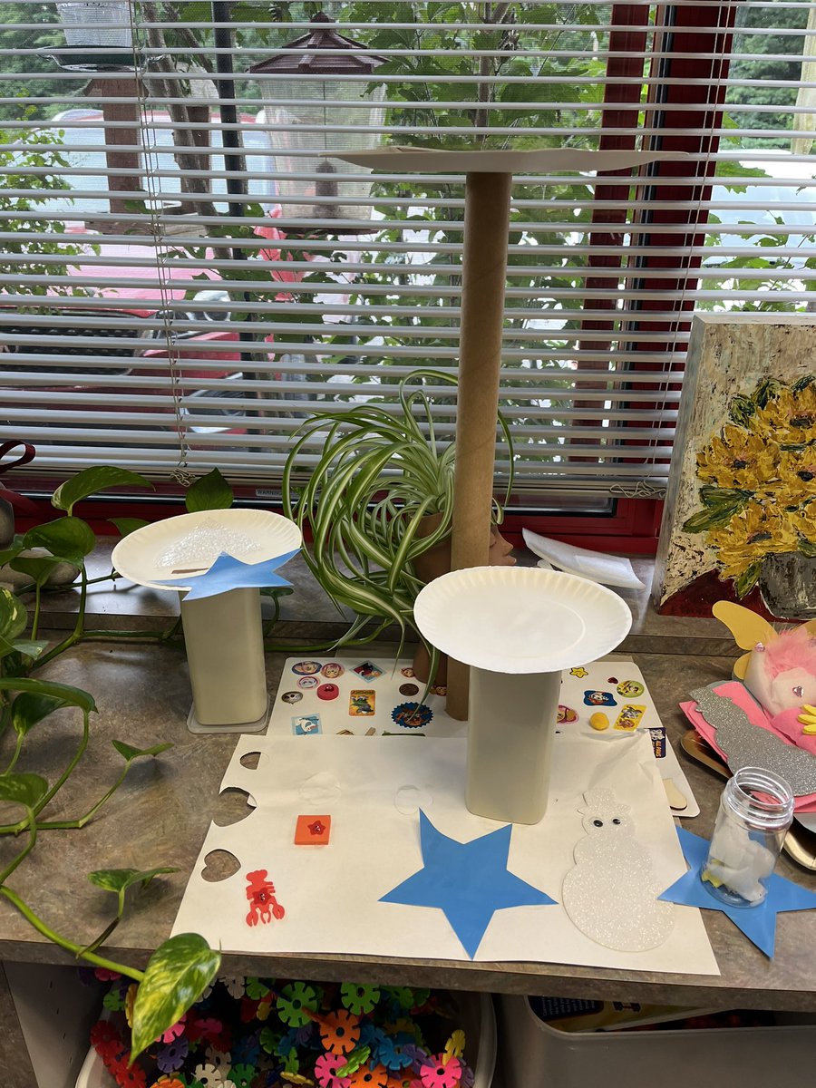 HeatherCorn1's tweet photo. The Maker-station was a big hit today. I love that we can take things people typically throw away to make art.  @tchscitech @TransylvaniaSch #1stgrademakers #STEMEducation #BarbieRoom #Catscratchers #papertoweltubewindow https://t.co/kJqswmaNS0