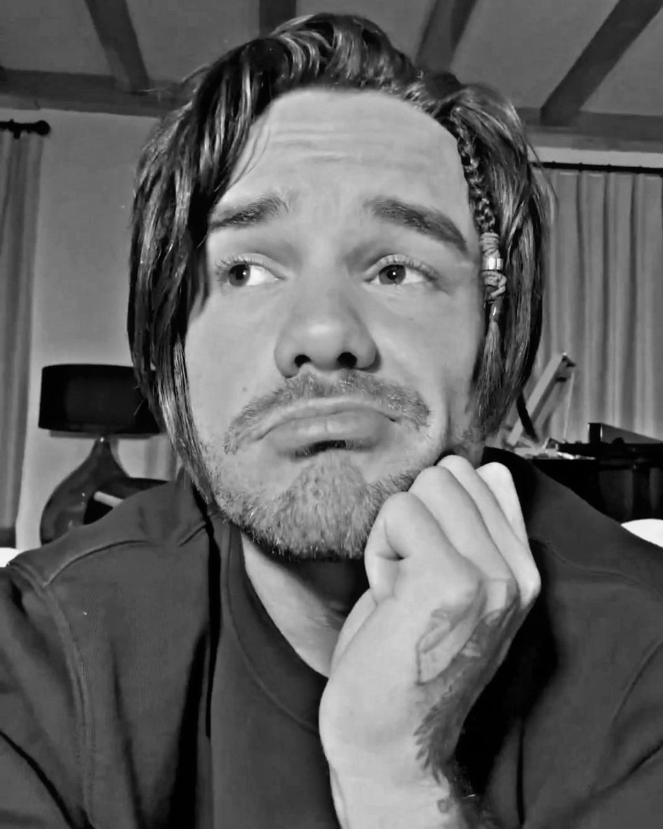 Happy 30th birthday <a href="/LiamPayne/">Liam</a>! You are our biggest inspiration and we are extremely proud of you, Liam. We love you so much and we hope you will have an amazing day. 🤍🎂

#HappyBirthdayLiam