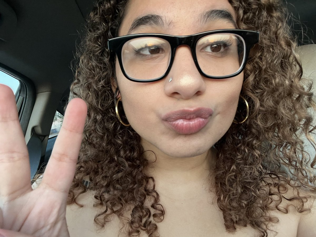 PlaxidTv's tweet photo. Esta es la mujer que me motiva cada día a seguir trabajando duro, es la amo incondicionalmente, es la que quiero mantener y cuidar para toda la vida, es mi futura esposa, mi mejor amiga y mi compañera de vida. Te amo mami❤️ https://t.co/jHeurPS31v