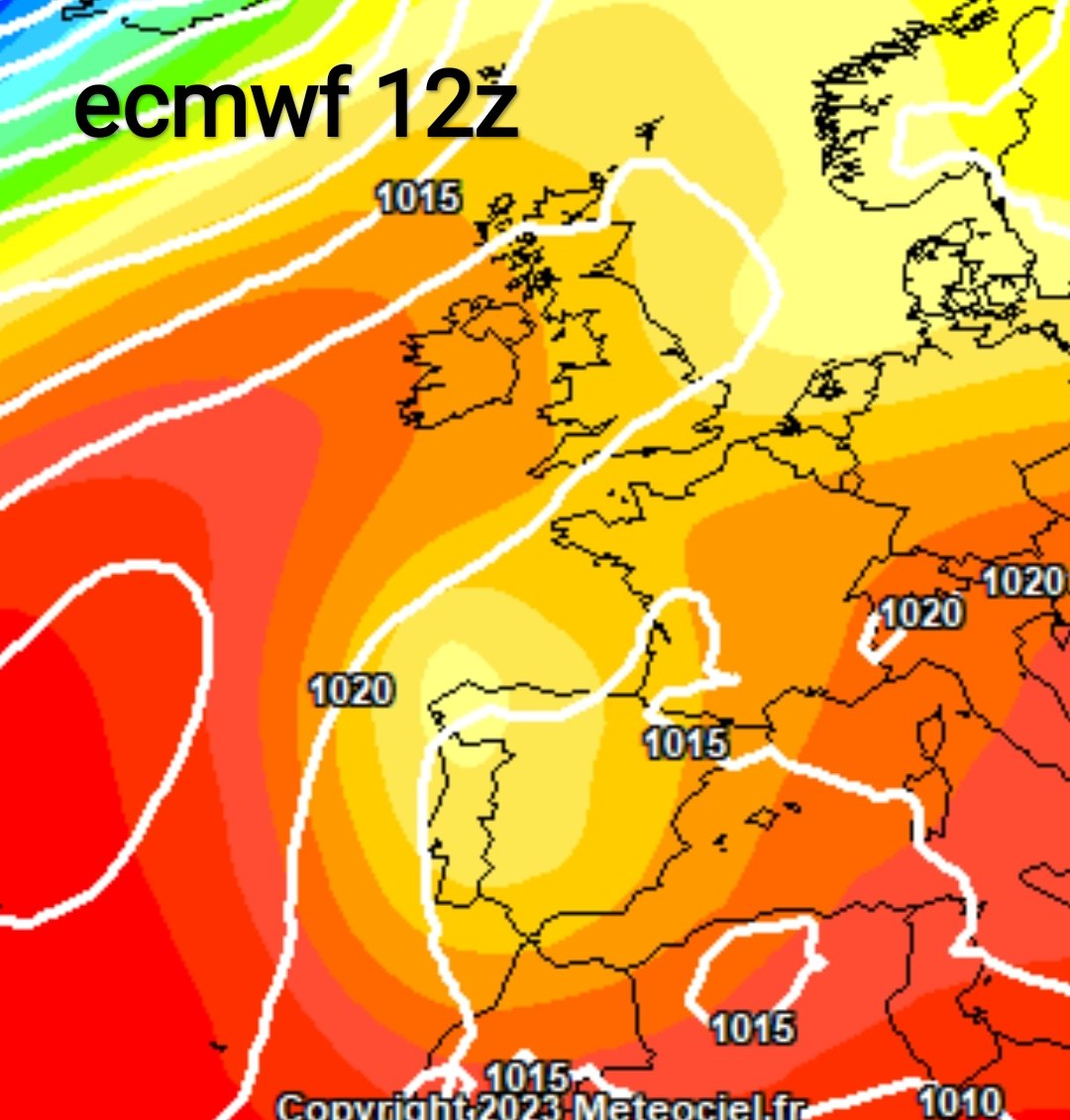 meteo_sureste's tweet photo. Buenas noches o madrugadas, análisis rápido a salidas deterministas a 120-126 horas, casi los 4 modelos coinciden en el concepto, desgajamiento de la circulación general de una masa fría y según ecmwf e icon tendencia a aislamiento en Dana, según gfs y ukmo tendencia a vaguada.⬇️ https://t.co/gJSwA8lgyS